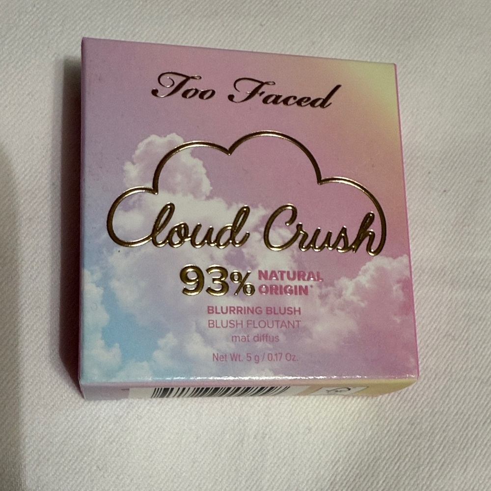 Too Faced Cloud Crush Blurring Blush - Soft Pink